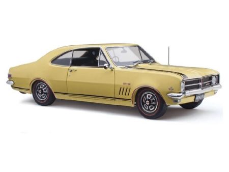 CLASSIC CARLECTABLES 1:18 HOLDEN HK MONARO GTS 327 - WARRICK YELLOW on Sale