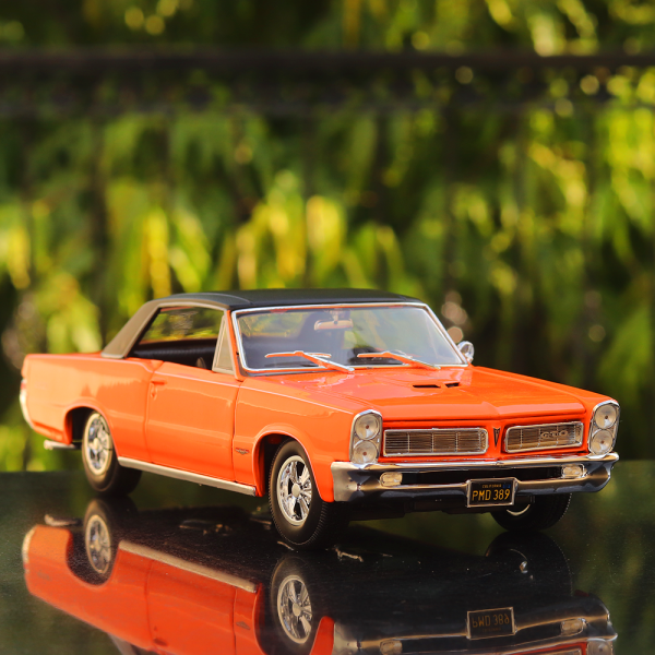 Licensed 1965 Pontiac GTO Diecast Car Model (1:18 Scale) Online now