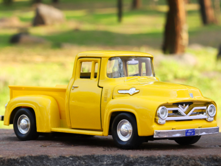 1955 Ford F-100 PickUp Truck Diecast Car Scale Model (1:24 Scale) Vintage Car Hot on Sale