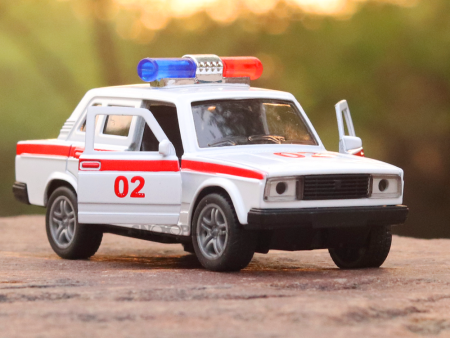 Ambulance (3201) Die Cast Car Model (1:32 Scale) For Sale