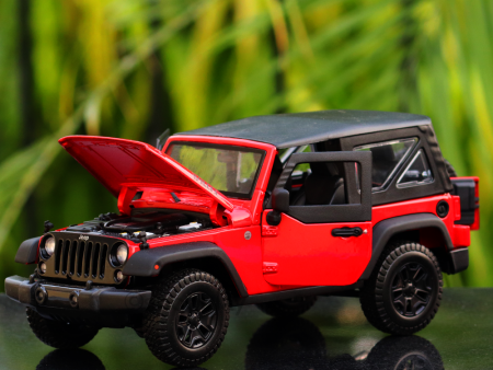 Licensed 2014 Jeep Wrangler Diecast Car Model (1:18 Scale) Supply